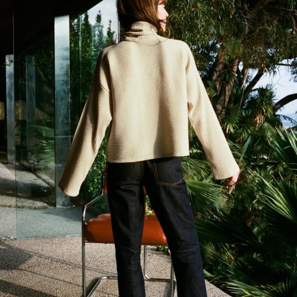 ZARA Women's Shiny Ribbed Sweater(Golden, US L /EUR L) - Picture 3 of 10